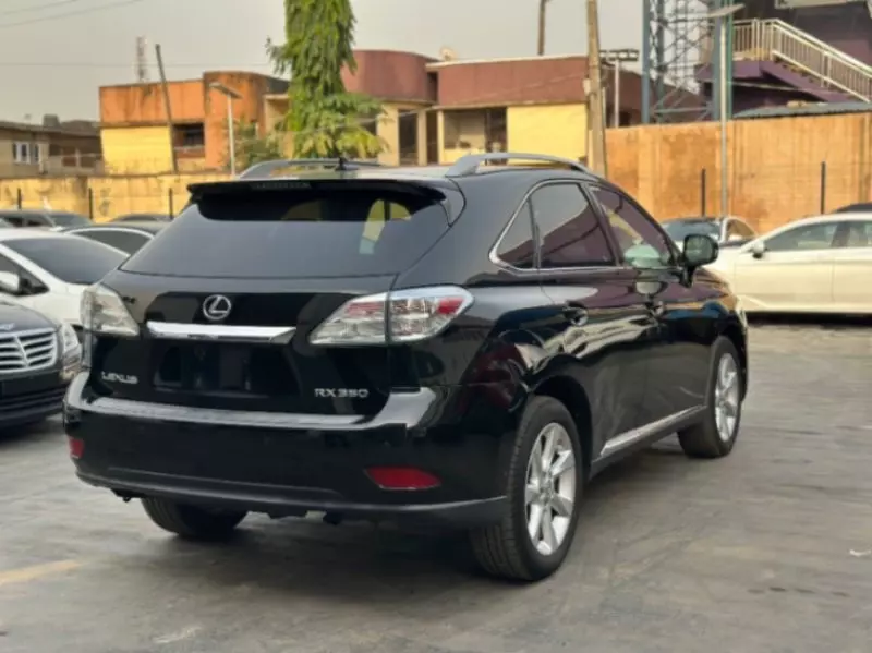 Lexus RX   - 2011
