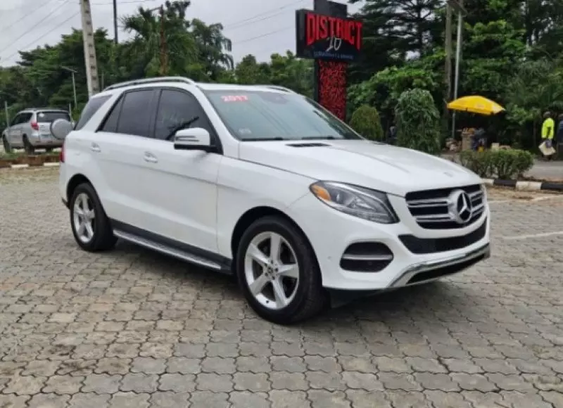 Mercedes-Benz GLE 350   - 2017