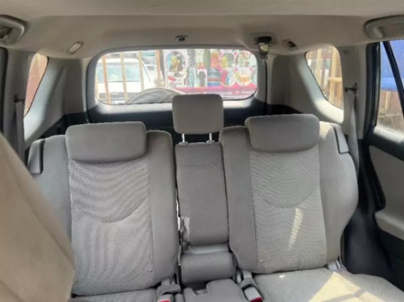 TOYOTA RAV 4 - 2011