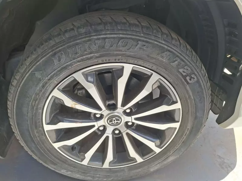 Subaru Legacy   - 2014