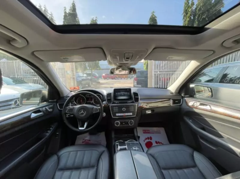 Mercedes-Benz GLE-Class   - 2016