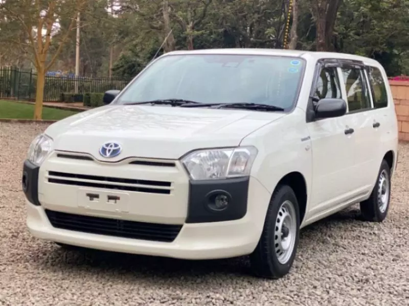 Toyota Succeed    - 2020