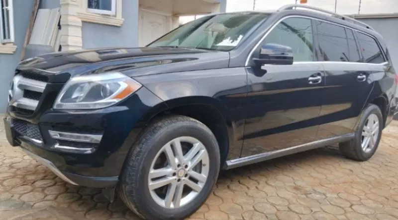 Mercedes-Benz GL 450   - 2012