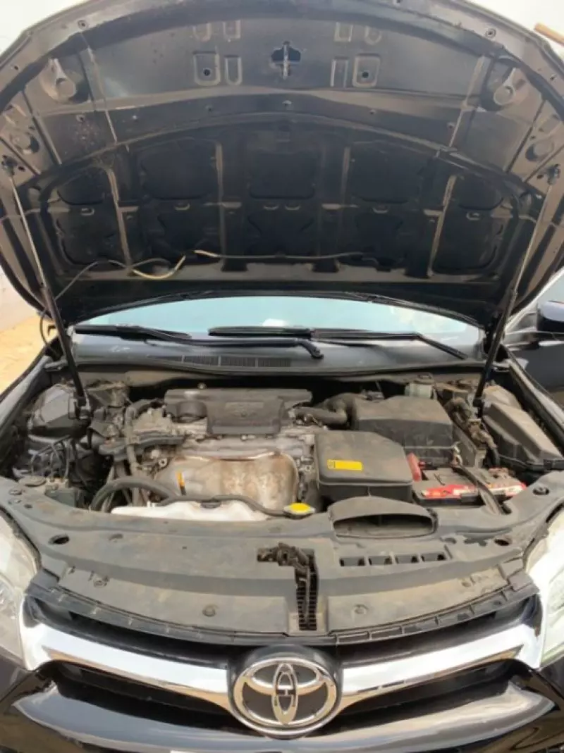 Toyota Camry   - 2016