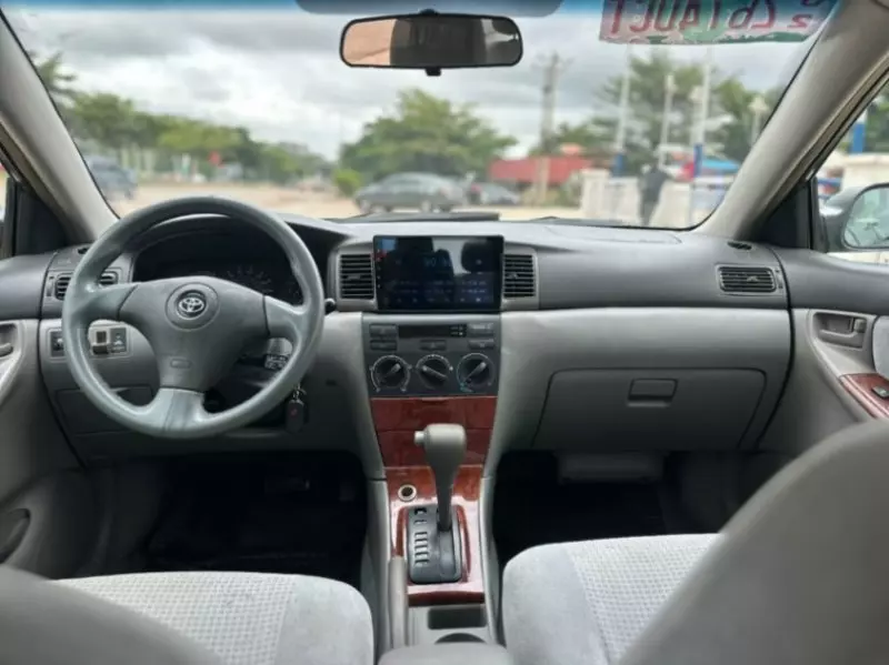 TOYOTA Corolla   - 2006