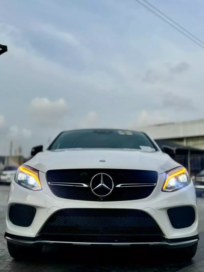 Mercedes-Benz GLE 450   - 2016
