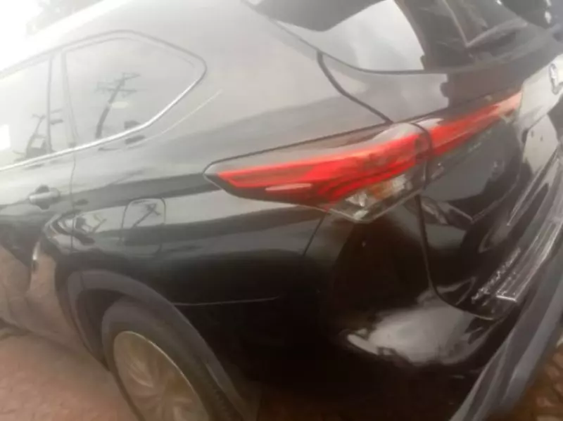 TOYOTA Highlander   - 2020