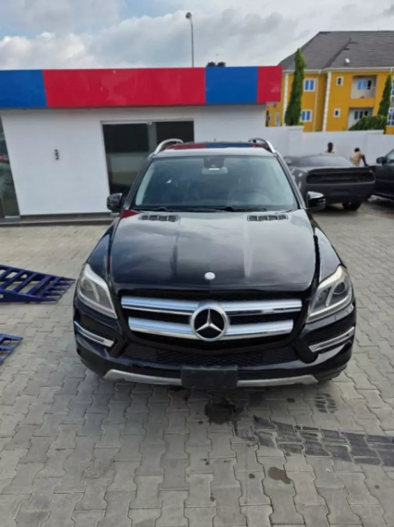 Mercedes-Benz Gl-class   - 2013