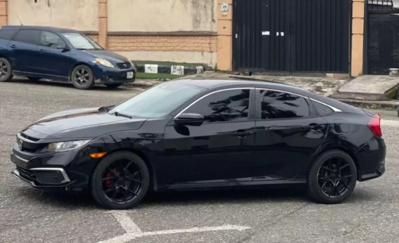 Honda Civic   - 2019