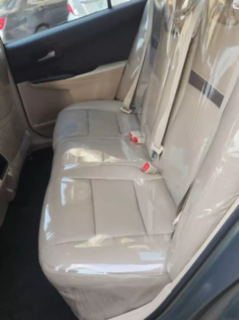 Toyota Camry   - 2014