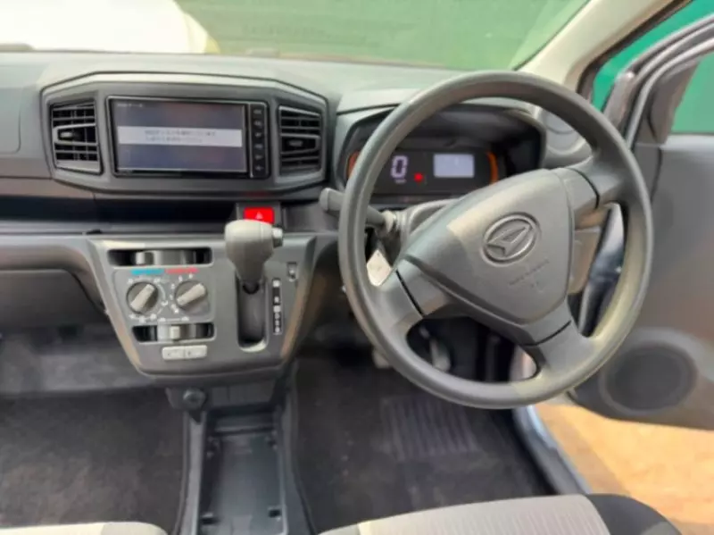 Daihatsu Mira    - 2019