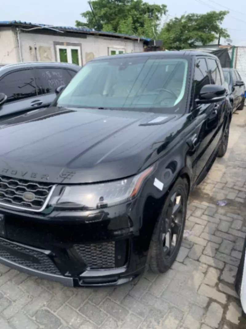 RANGE ROVER HSE LR4   - 2019