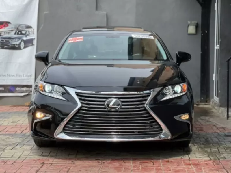 Lexus ES   - 2013