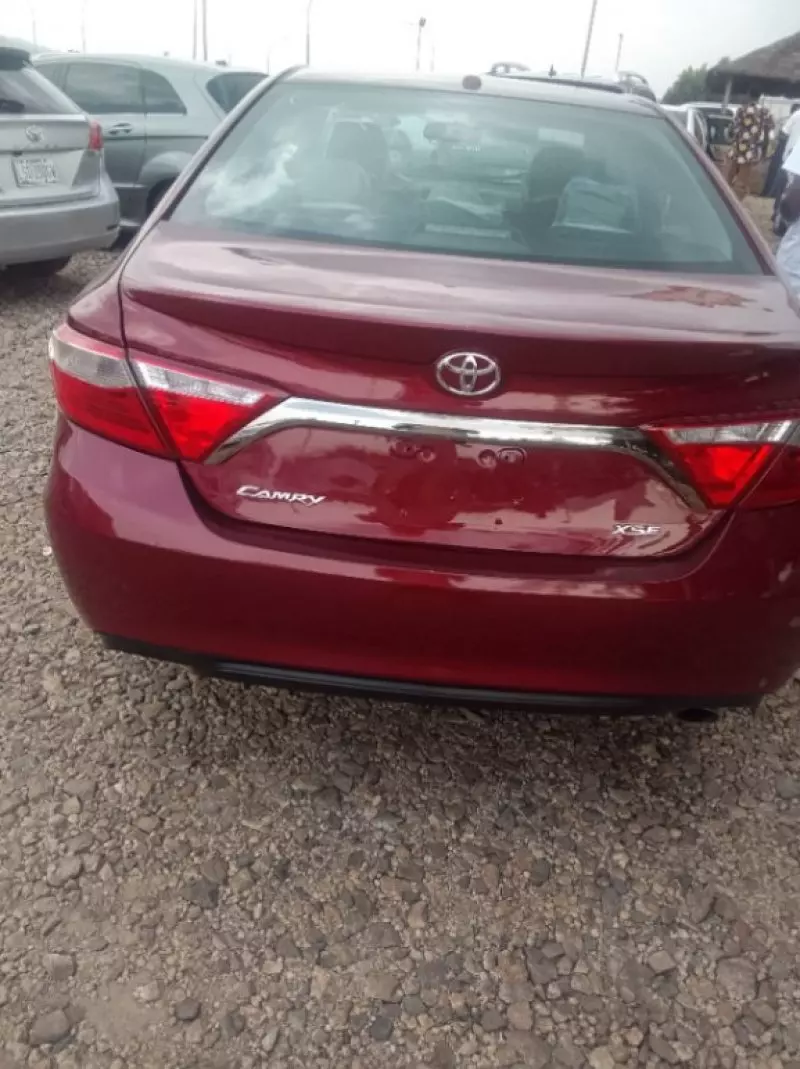 TOYOTA Camry   - 2015