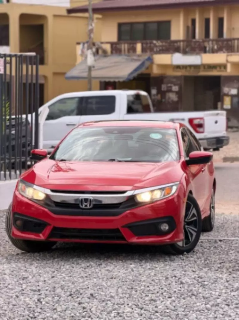 Honda Civic   - 2017