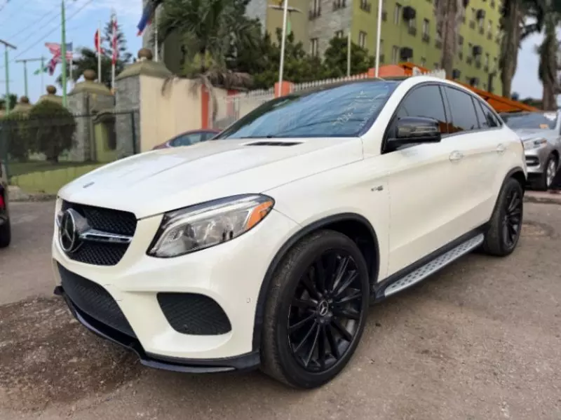 Mercedes-Benz GLE-Class   - 2019