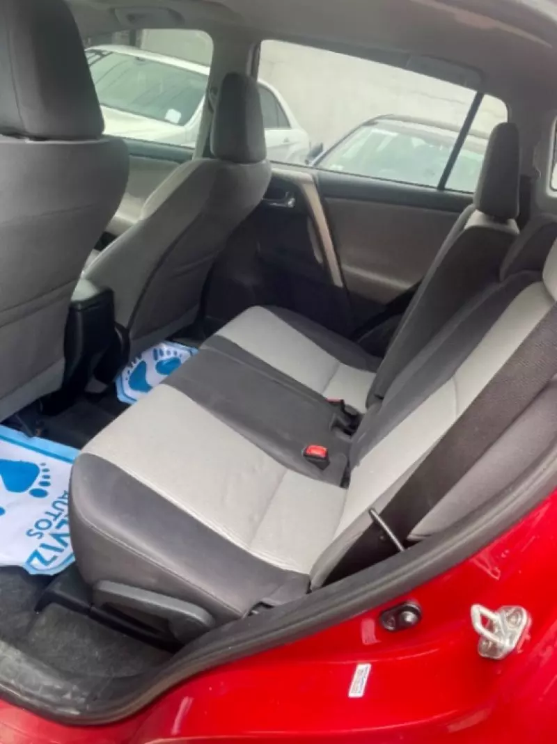 Toyota RAV4   - 2015