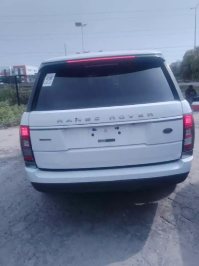 Land Rover Range Rover   - 2015