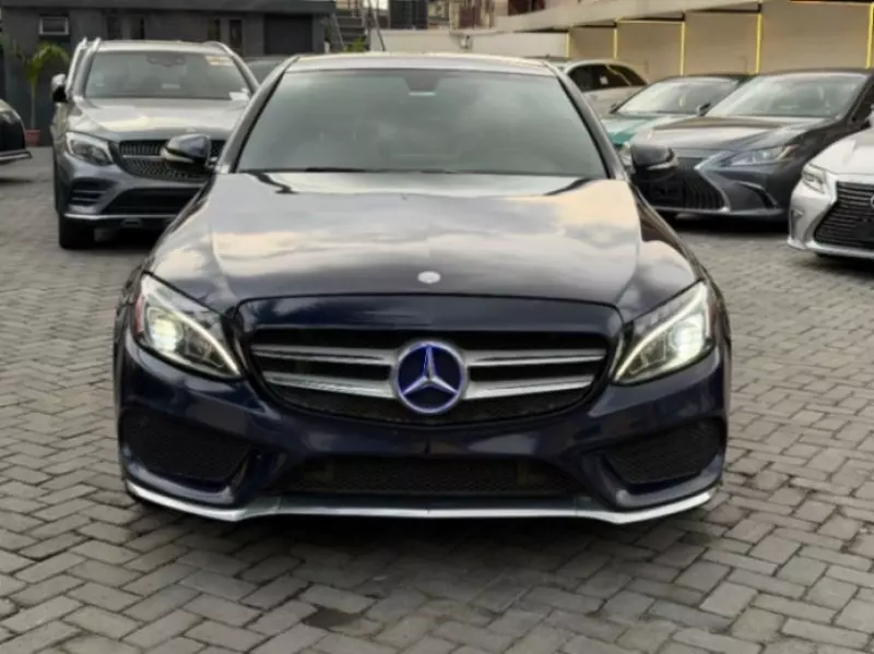 Mercedes-Benz C-Class   - 2015