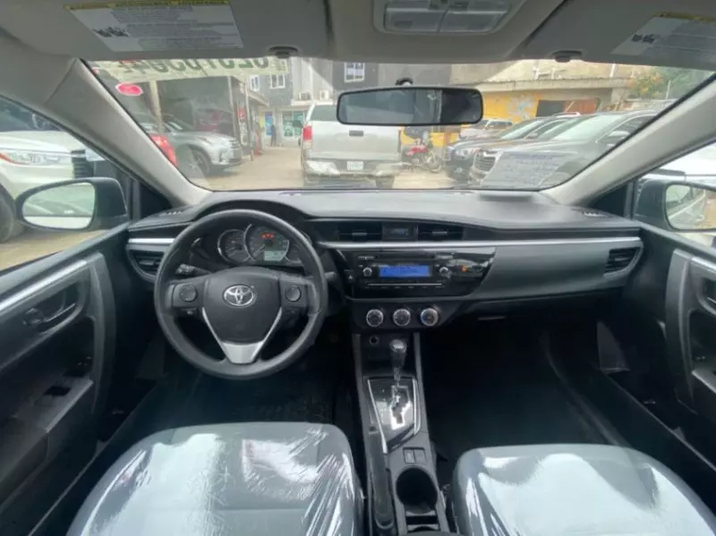 Toyota Corolla   - 2016