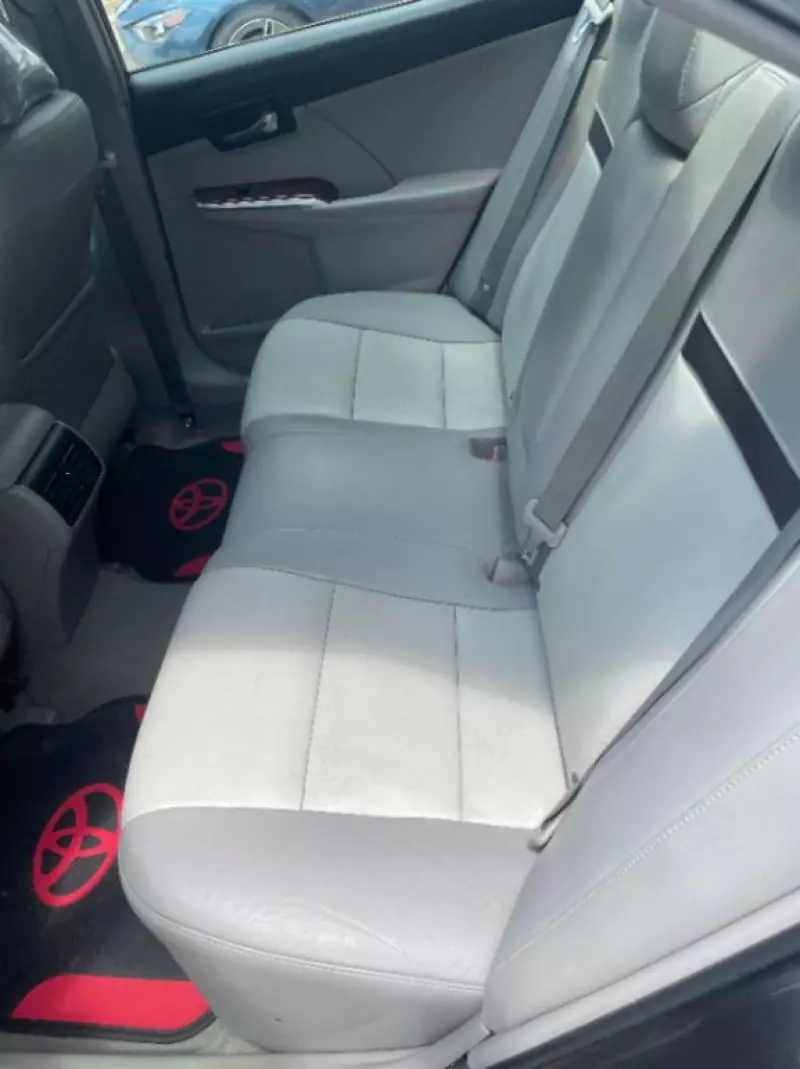 TOYOTA Camry   - 2012