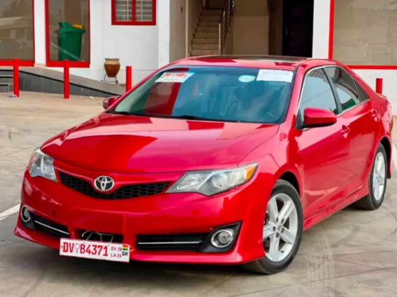 TOYOTA Camry   - 2014