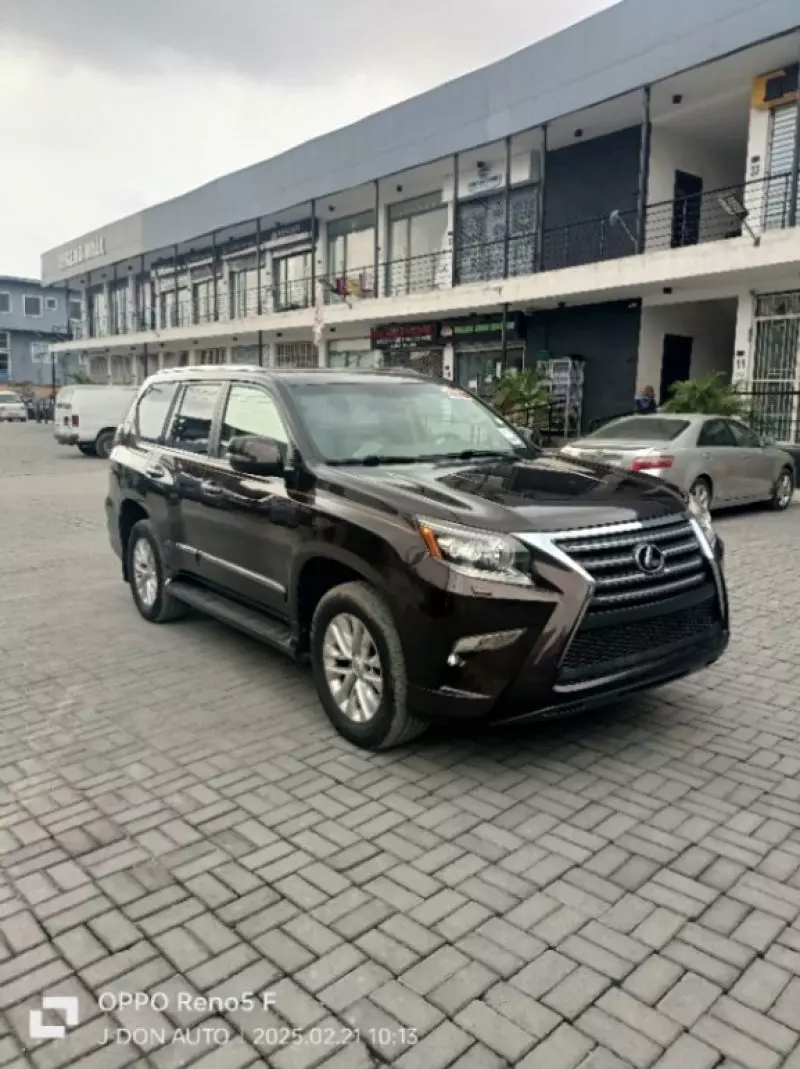 Lexus GX 460   - 2014