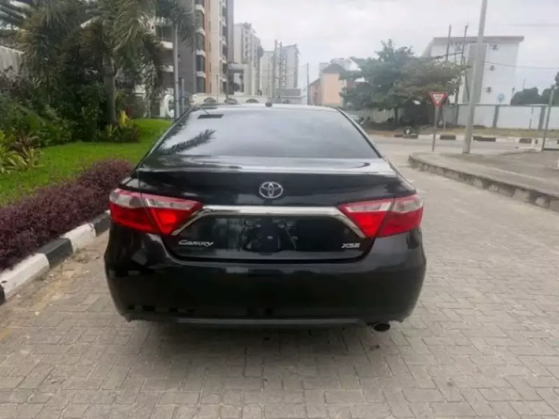 TOYOTA Camry   - 2015