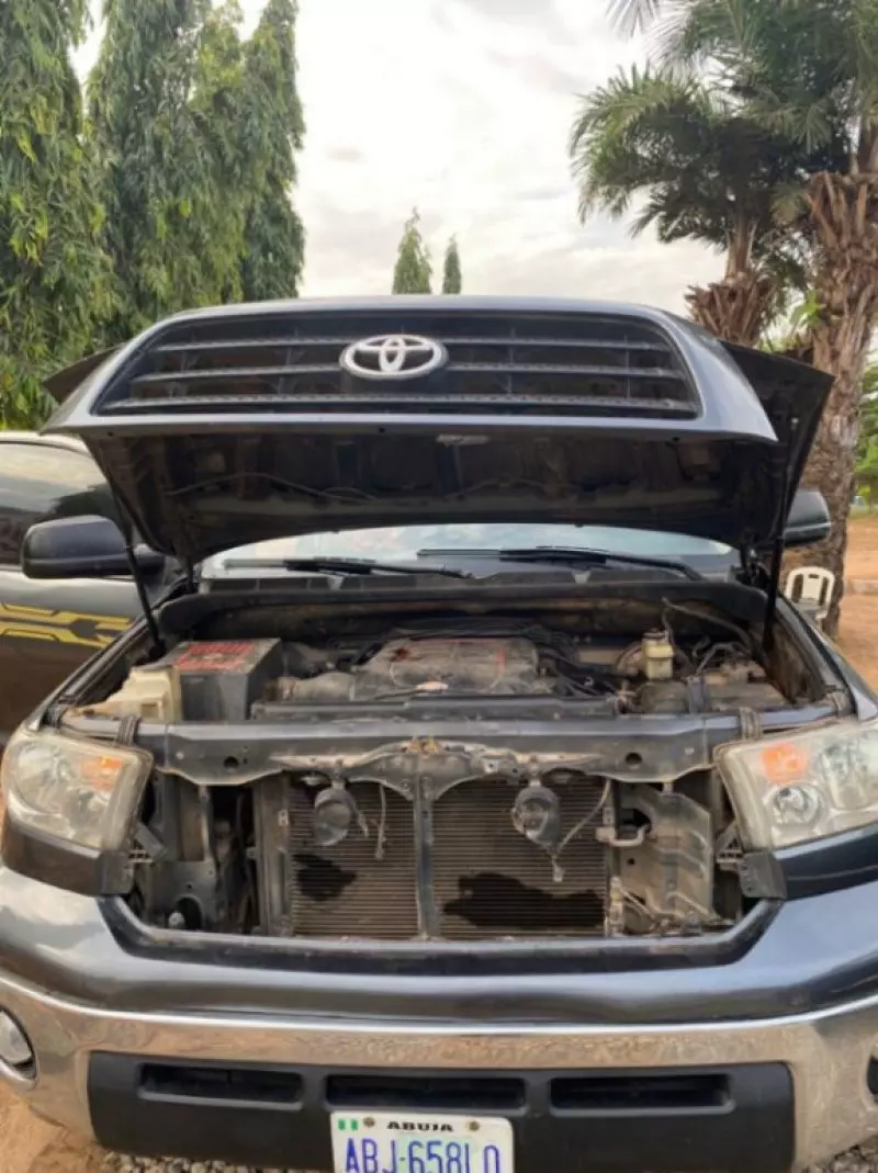 Toyota Tundra   - 2007