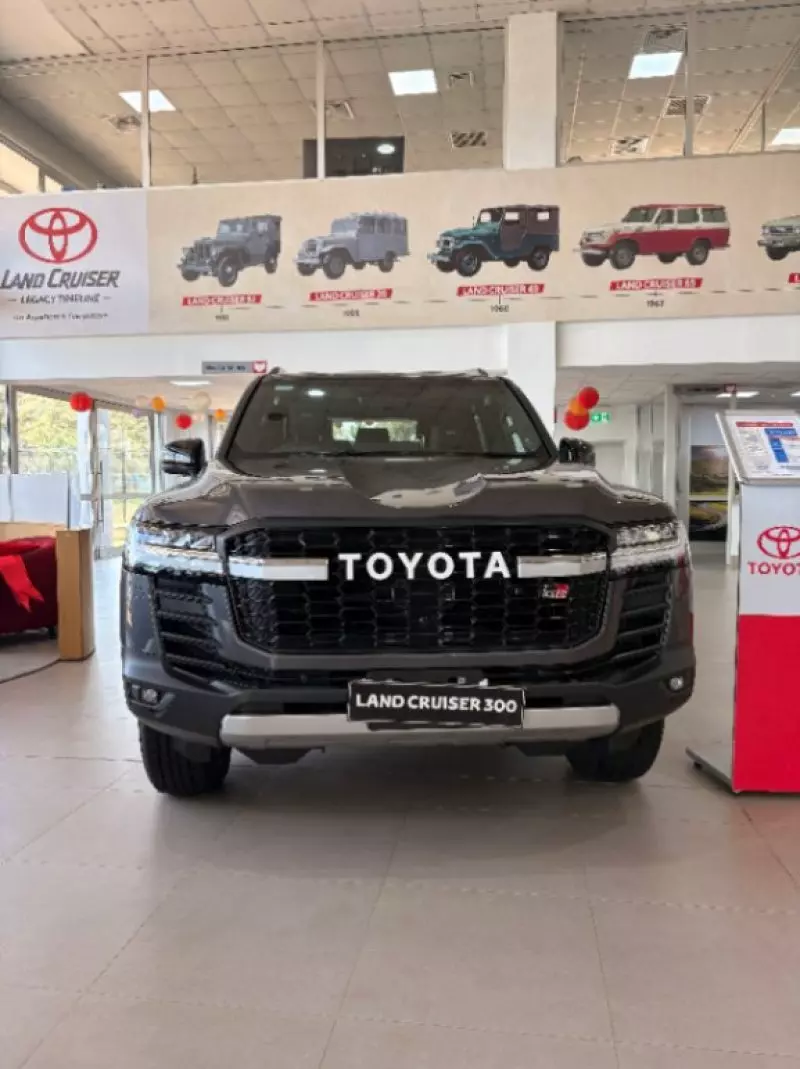 TOYOTA LANDCRUISER GR-S   - 2025