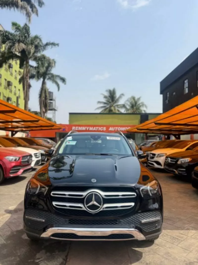 Mercedes-Benz GLE-Class   - 2020