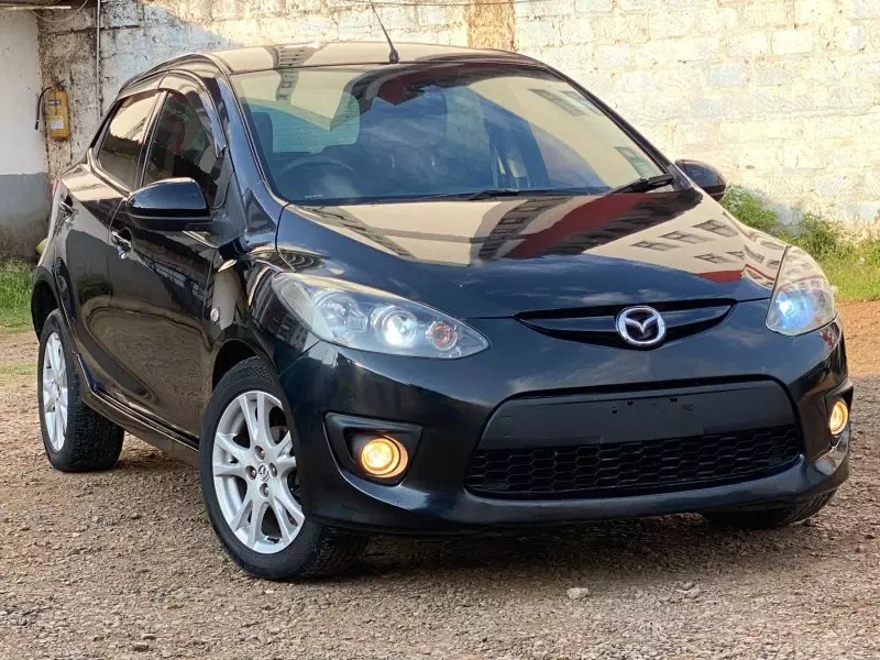 Mazda Demio   - 2011