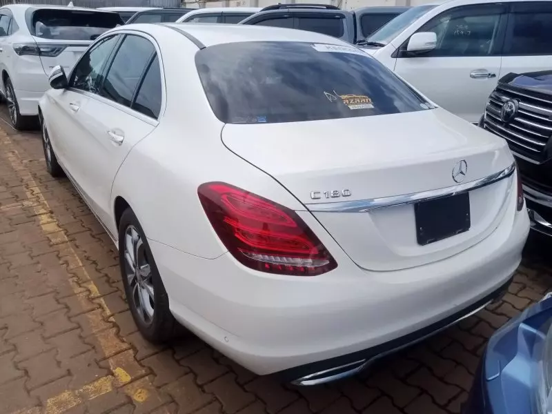 Mercedes-Benz C 180   - 2015