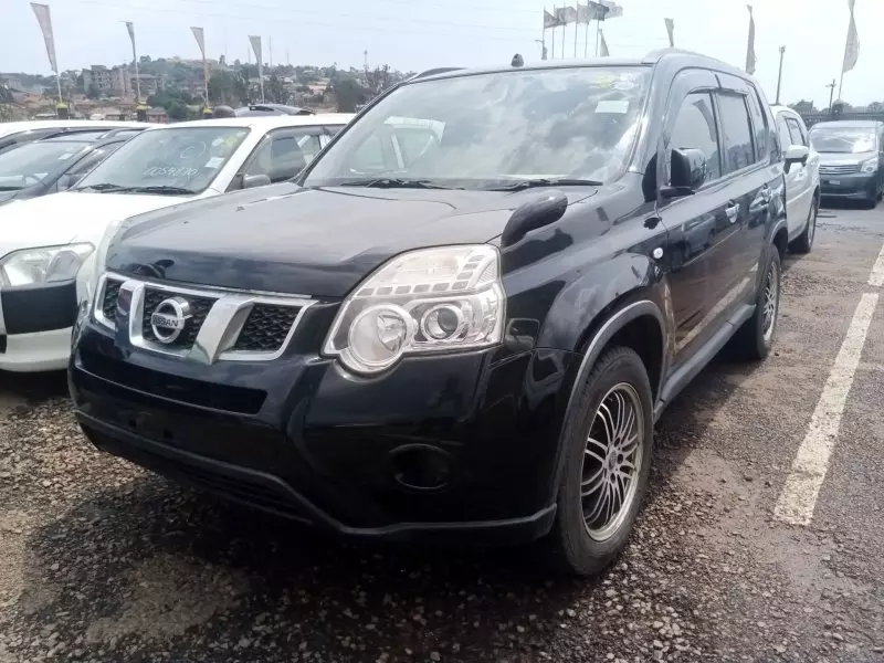 Nissan X-Trail - 2012