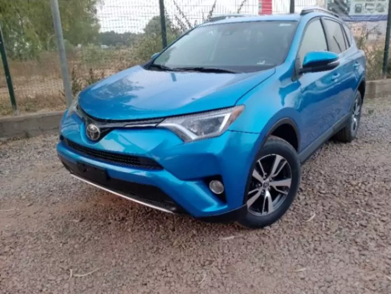 Toyota RAV 4   - 2018