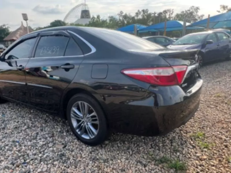 TOYOTA Camry   - 2016
