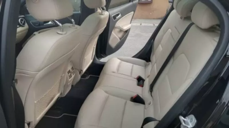 Mercedes-Benz GLA-Class   - 2015