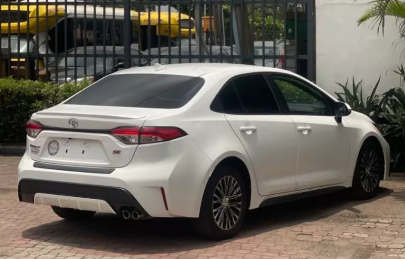 TOYOTA Corolla   - 2020
