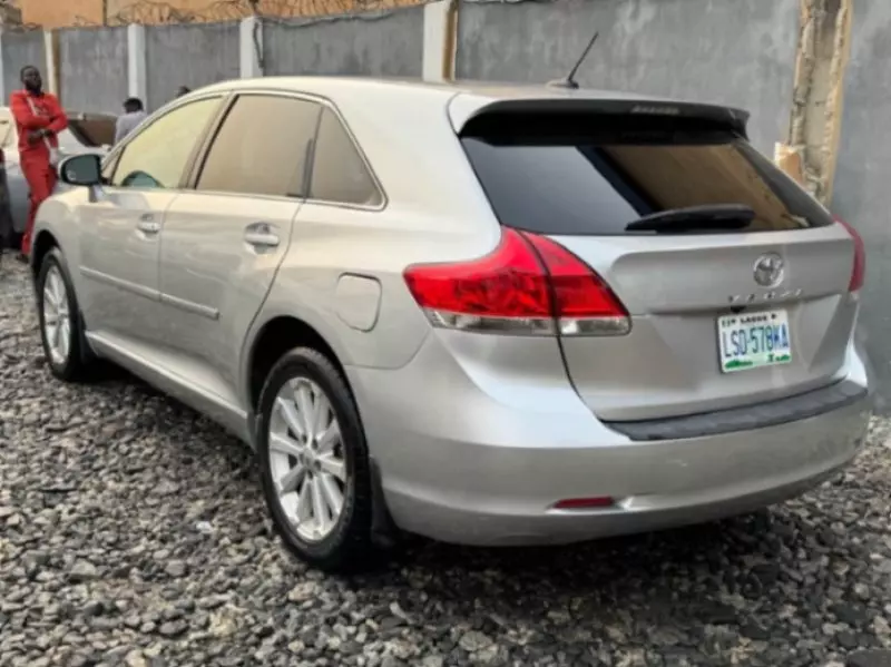 Toyota Venza   - 2009