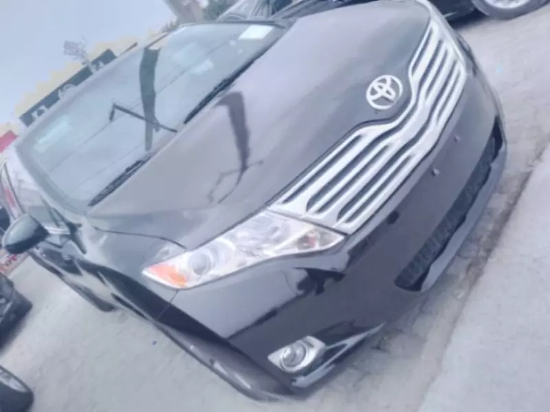 Toyota Venza   - 2010