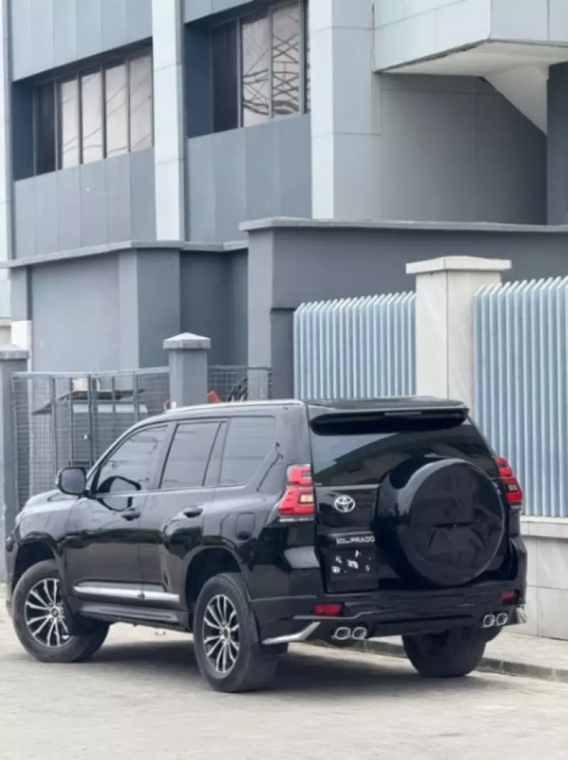 TOYOTA Prado   - 2019