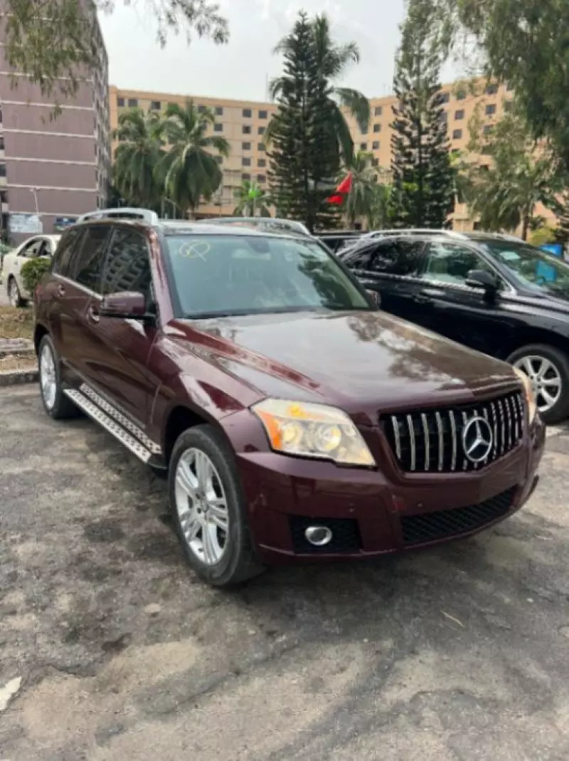 Mercedes-Benz GLK 350 - 2010