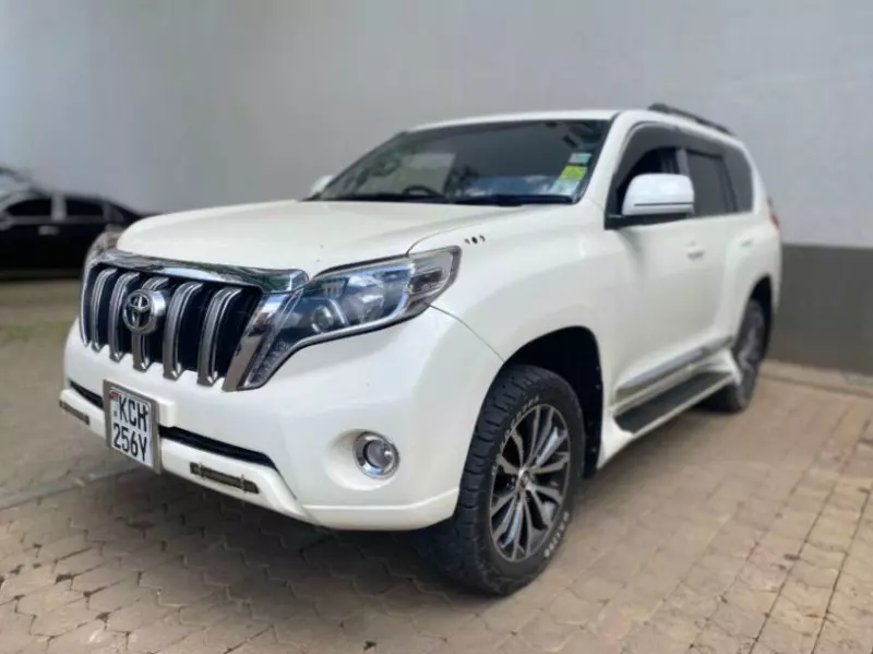 Toyota Prado   - 2011