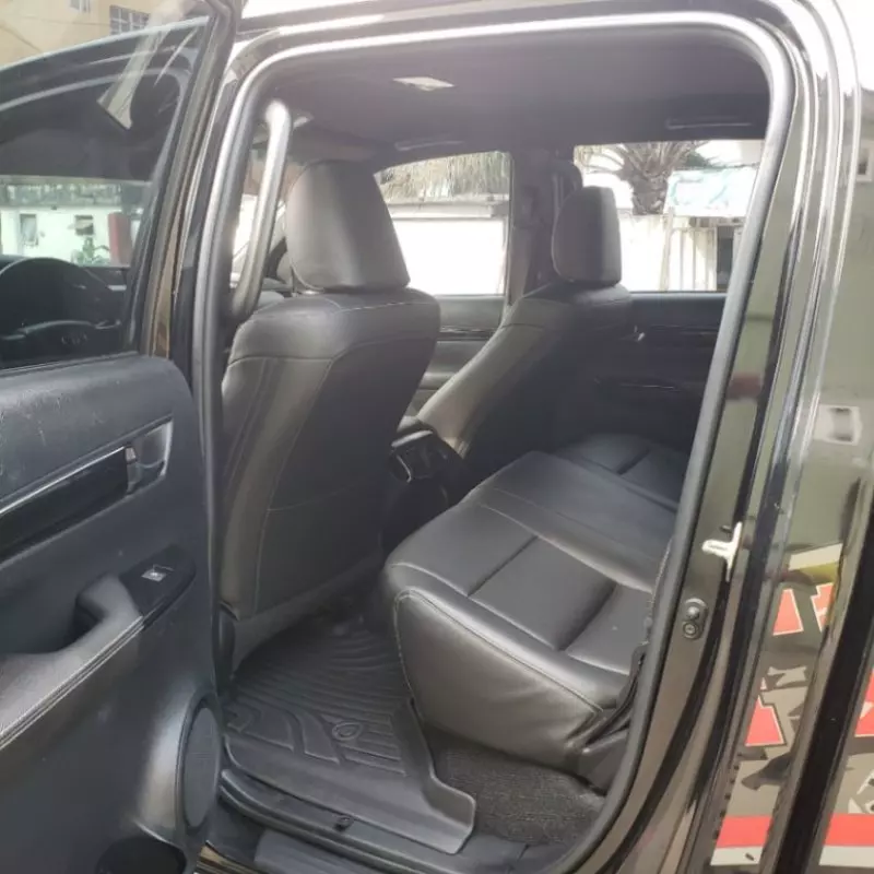 Toyota Hilux - 2024