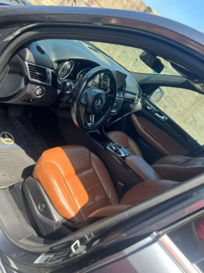 Mercedes-Benz GLE 350   - 2016