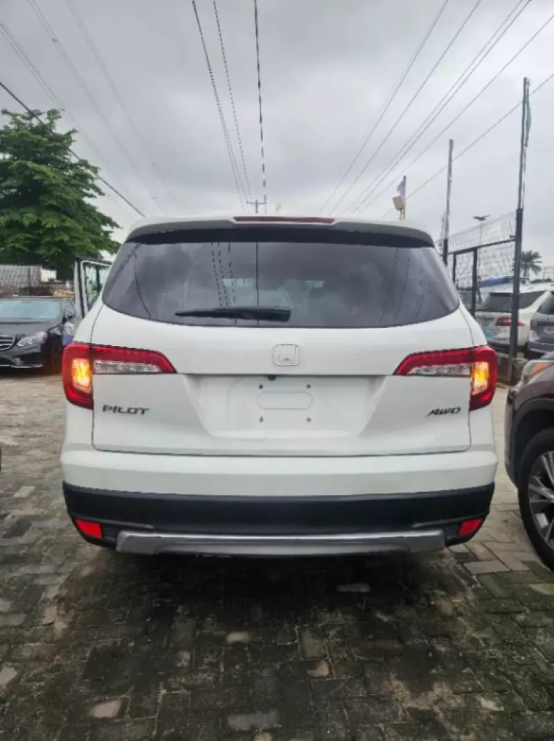 Honda Pilot   - 2019