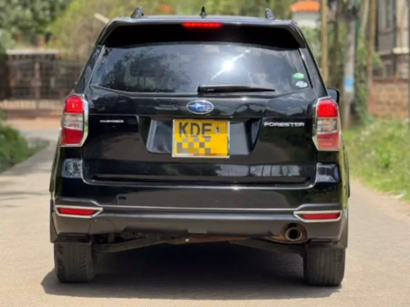 Subaru Forester   - 2015