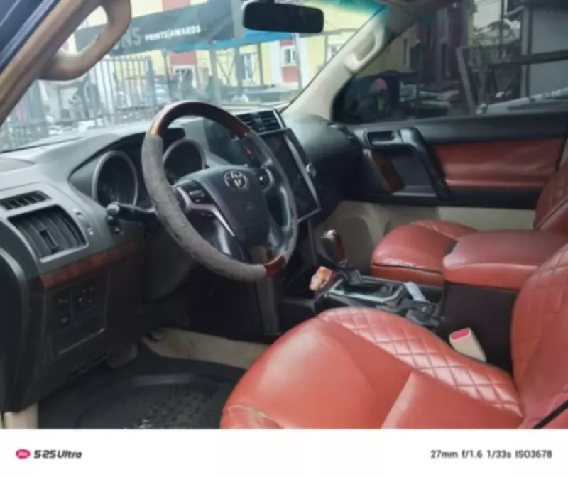 Toyota Landcruiser Prado - 2013