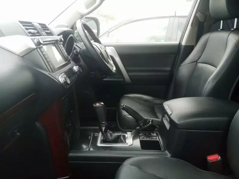 Toyota Landcruiser Prado - 2015