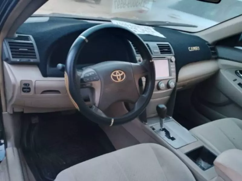 Toyota Camry   - 2007